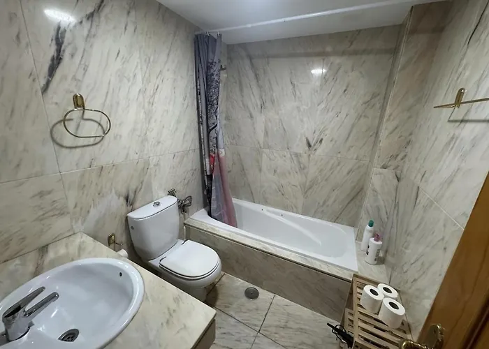 شقة Spacious Top-floor غرناطة